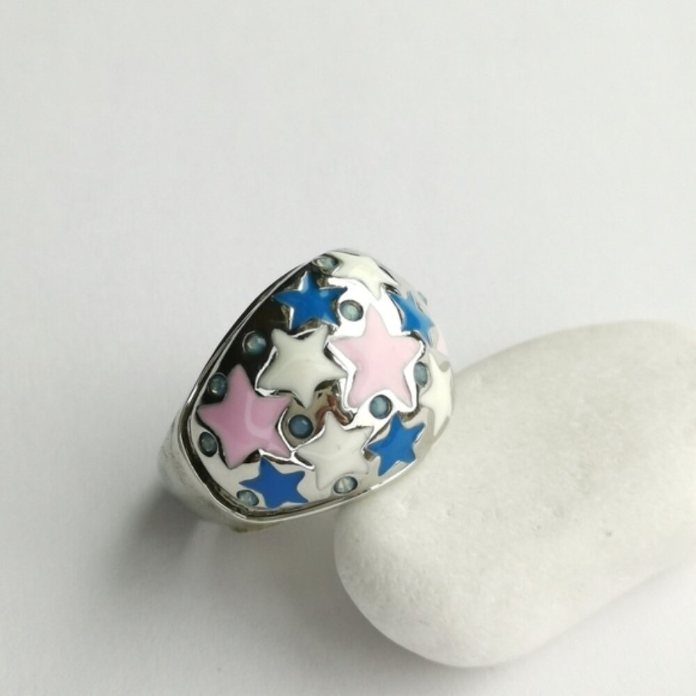 Stars  enamel dome ring pink blue size 8